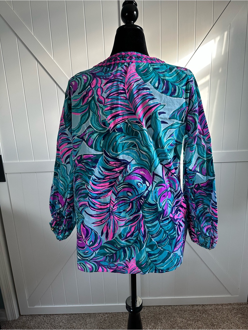 Lilly Pulitzer XL Tropical Palm Print Embroidered Tunic Top Pink Teal - Picture 3 of 7